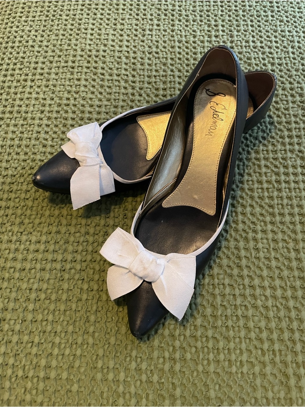 Sam Edelman Black Pointed Kitten-Heels with White Bow Detail